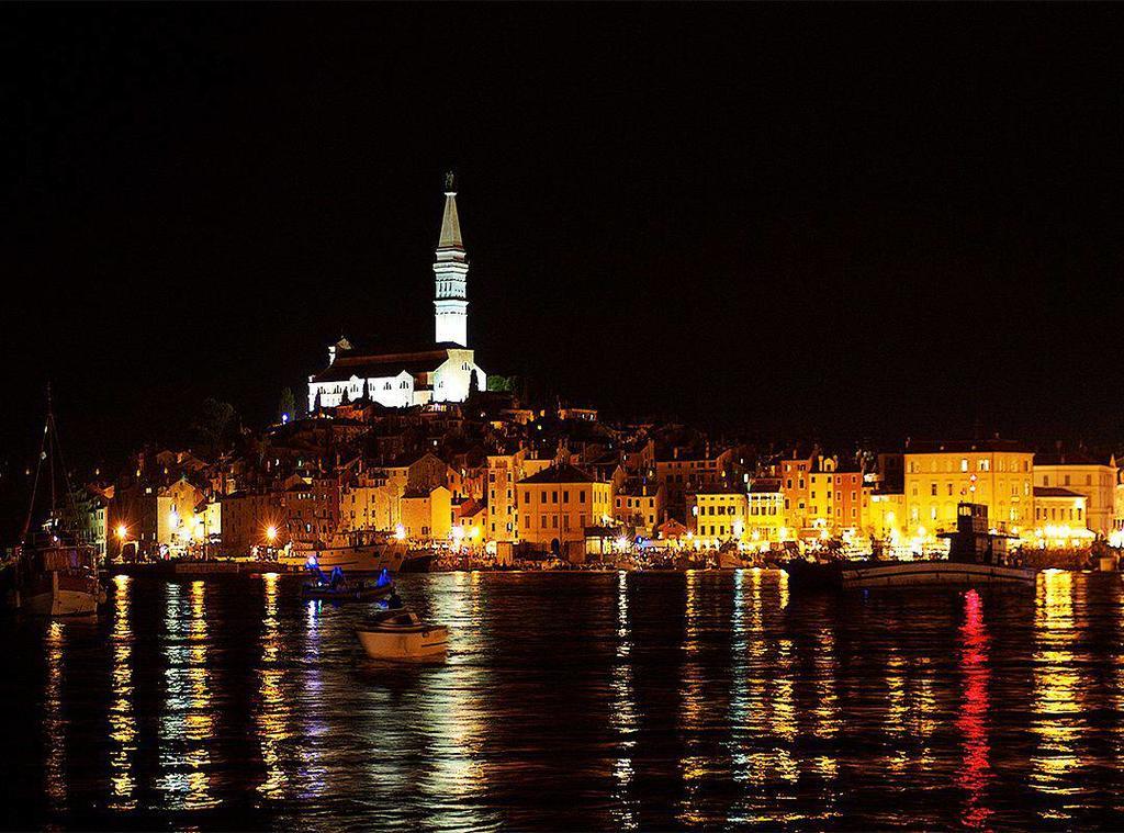 Apartments Barbara Rovinj Exterior photo